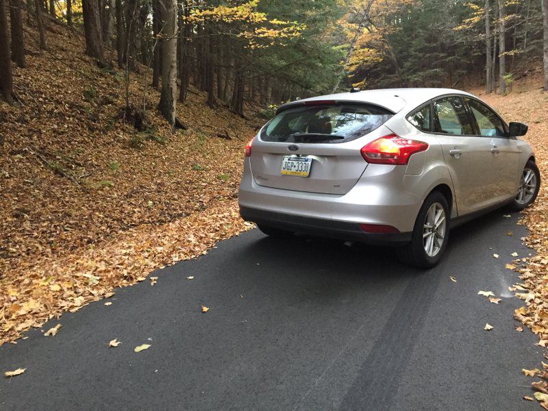 The 2016 Ford Focus flipping you off from the rear